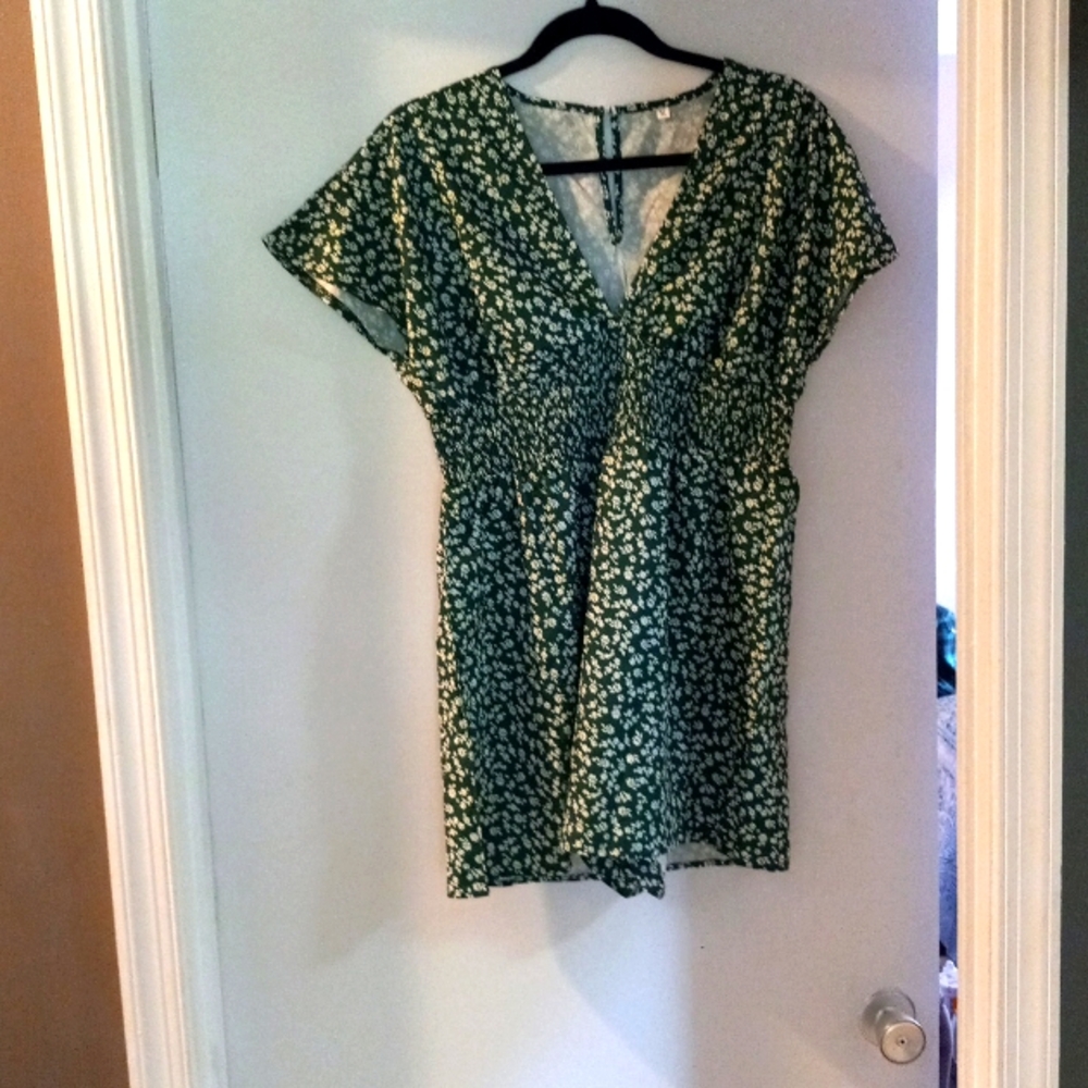 Women's romper XL